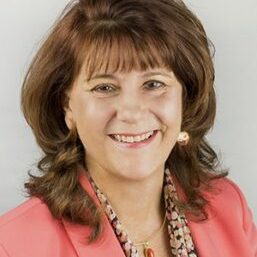 Mariann Cosby (002)